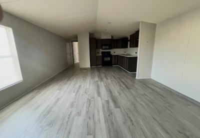 Mobile Home at 69 Riviera Courts Dr Murray, KY 42071