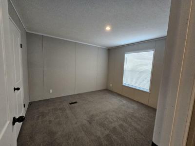 Photo 4 of 6 of home located at 1301 Avenue A, Unit 20 Springfield, MI 49037