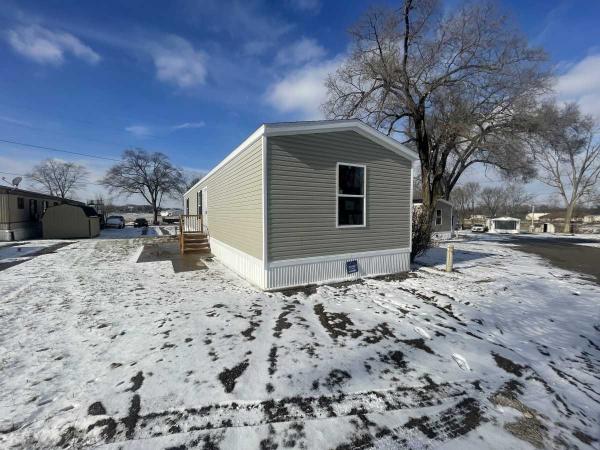  Mobile Home For Sale