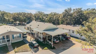 Mobile Home at 3724 Winward Lakes Tampa, FL 33611