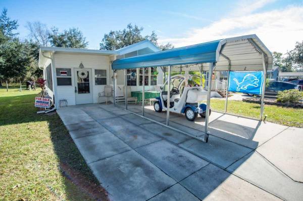 Photo 1 of 2 of home located at 5551 SW 18th Terrace, #E192 Bushnell, FL 33513