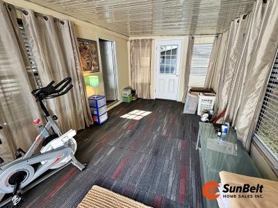 Photo 5 of 20 of home located at 282 Magnolia Drive Fruitland Park, FL 34731