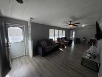 1976 SUNC Manufactured Home