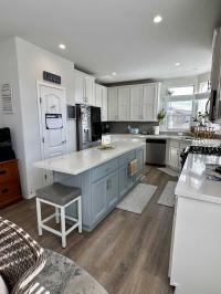 2023 Fleetwood Vogue !! Manufactured Home