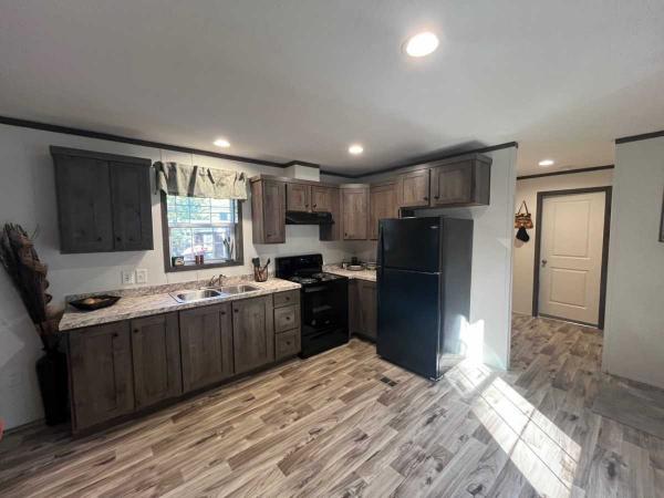 2024 Colony  Mobile Home