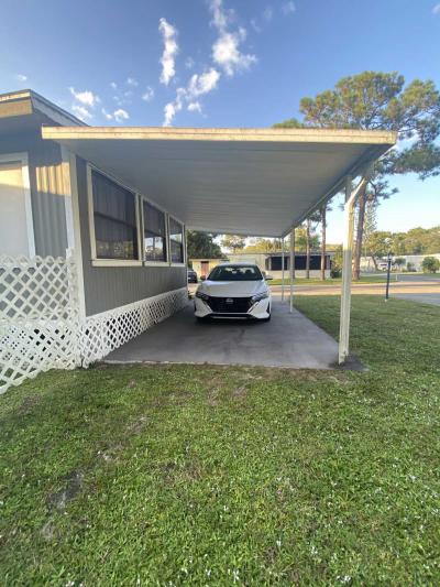 Photo 4 of 45 of home located at 108 Evelyn Dr Melbourne, FL 32934