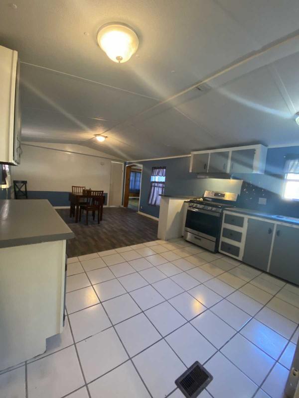 1989 WEST Mobile Home