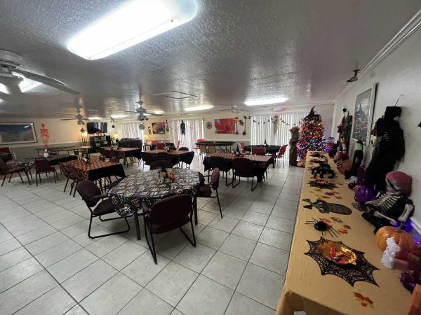 1989 WEST Mobile Home