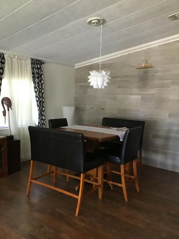 1985 Palm Harbor Palm Mobile Home