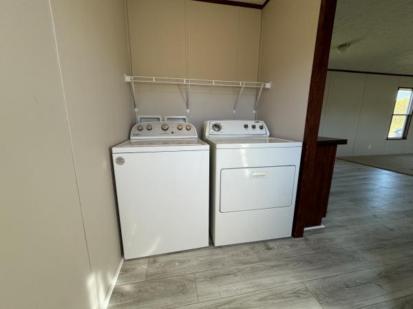 2012 Champion 1680204RA Mobile Home