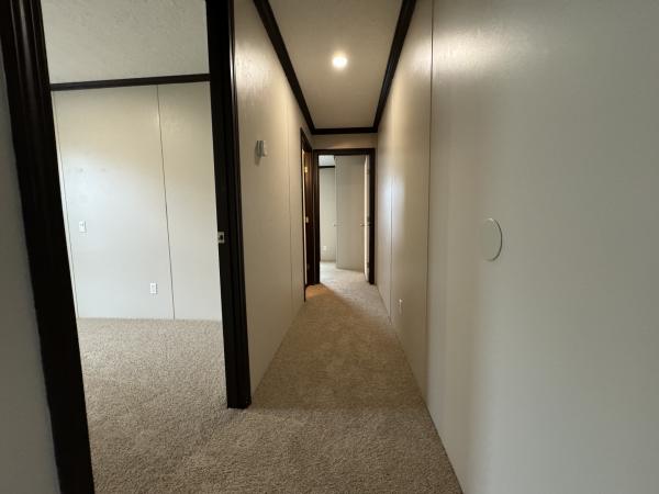 2017 FAIRMONT 430HH16663A Mobile Home