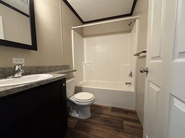 2017 FAIRMONT 430HH16663A Mobile Home