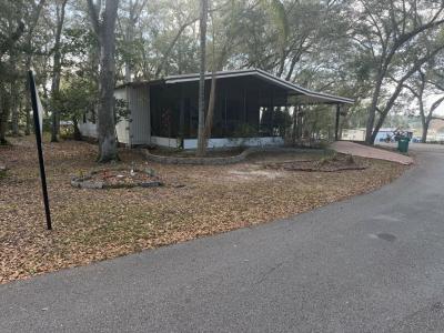 Photo 3 of 3 of home located at 102 Magnolia Dr Lady Lake, FL 32159