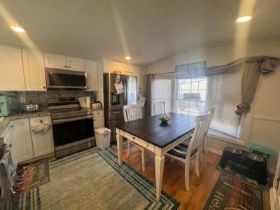 Photo 3 of 13 of home located at 17 Ave A Hazlet, NJ 07730