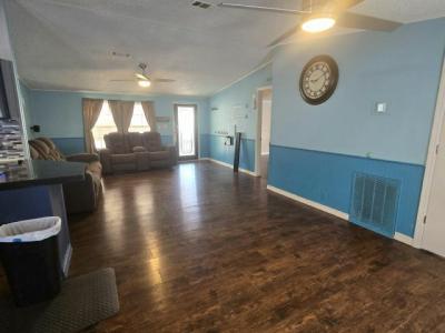 Photo 4 of 11 of home located at 1123 Walt Williams Road, #214 Lakeland, FL 33809