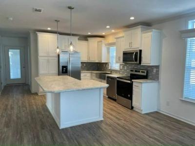 Photo 5 of 18 of home located at 589 Johnathans Cay Vero Beach, FL 32966