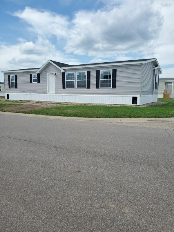 Photo 1 of 1 of home located at 195 Winchester Trail Goshen, IN 46526