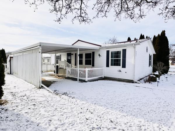 2000 Hart Housing Group Mobile Home For Sale