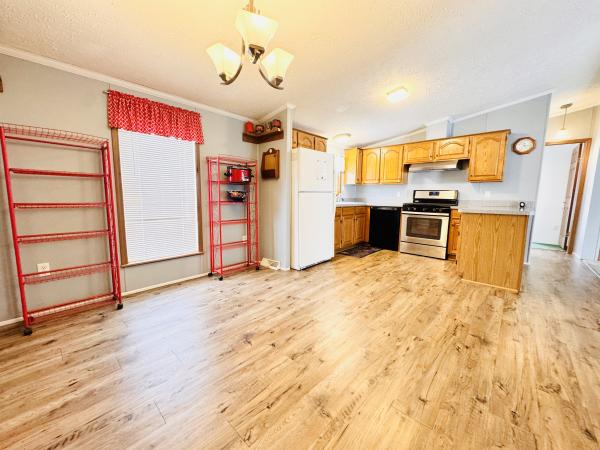 2000 Hart Housing Group Unknown Mobile Home