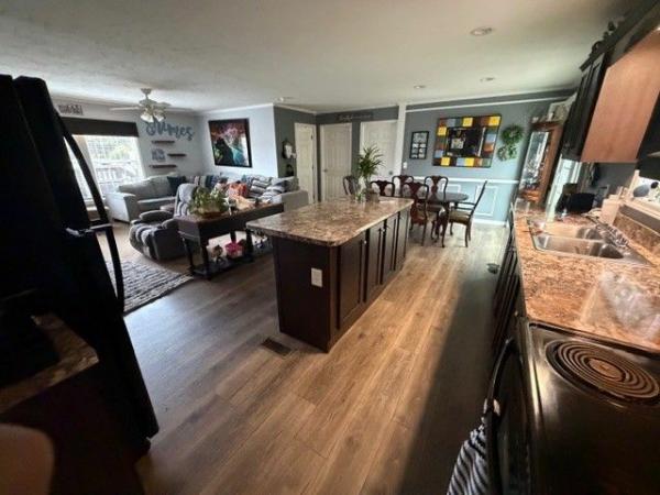 2019 CLAT 52 Mobile Home