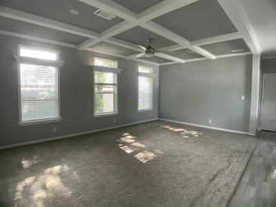 Photo 3 of 20 of home located at 587 Bayshore Drive Ellenton, FL 34222