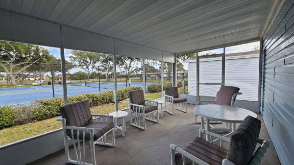 1993 Palm PH068437ABFL Mobile Home