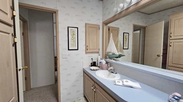 1993 Palm PH068437ABFL Mobile Home