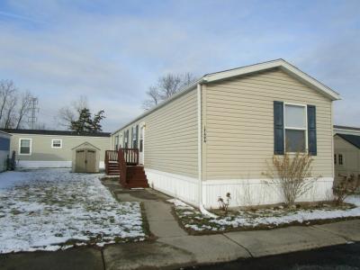 Mobile Home at 17494 Willow Grove Brownstown, MI 48174