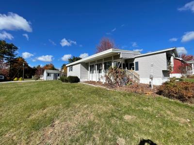 Photo 3 of 18 of home located at 14 Sunrise Trail Nashua, NH 03062