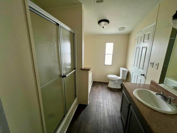 2014 Legacy Housing Ltd Select Mobile Home