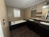 2014 DBA SOUTHERN ENERGY HOMES OF TEXAS 45COM16723CH14 Mobile Home