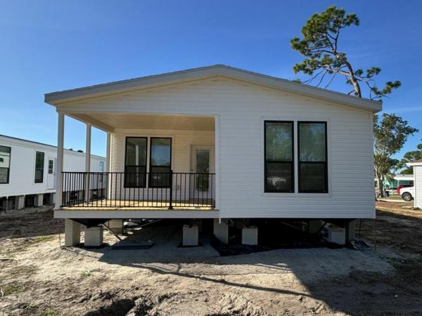 2026 Skyline - Ocala Bal Harbour w/ Den Mobile Home