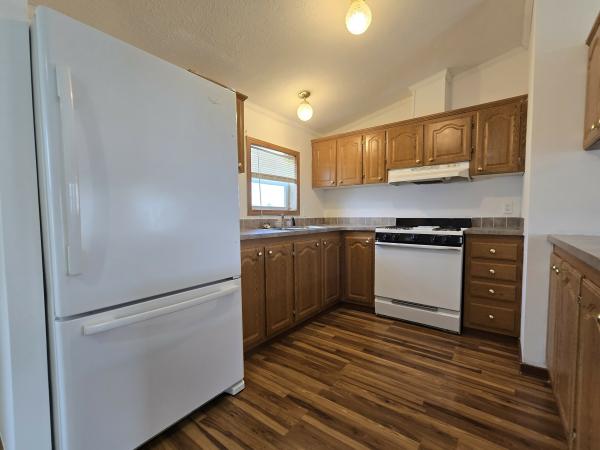 2002 HOLLY PARK Mobile Home