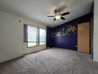 2002 HOLLY PARK Mobile Home