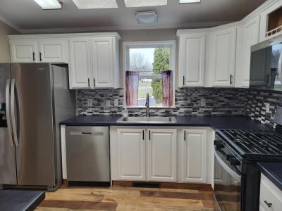 Photo 3 of 20 of home located at 1045 Richard Road Elgin, IL 60123