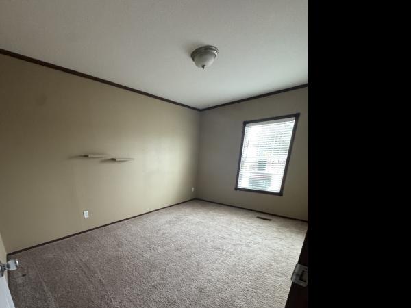 2014 Clayton 32SUN28604BH14 Mobile Home