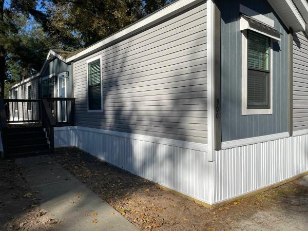 Photo 1 of 2 of home located at 900 Hill Pine Huntsville, TX 77340