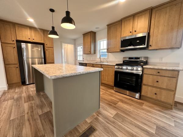 2025 Clayton-Redwood Falls  Home