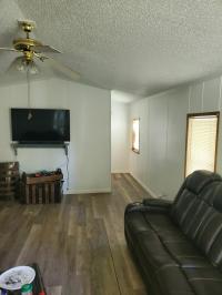 1995 Commodore Nova Mobile Home