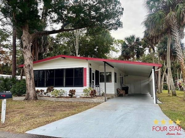 Photo 1 of 2 of home located at 15 Palm In The Wood Port Orange, FL 32129