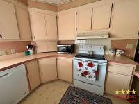1985 LIMI  Home