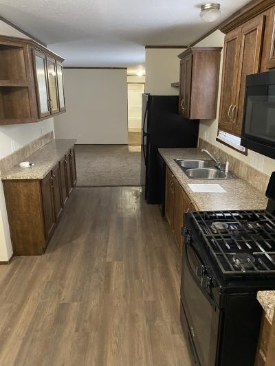 Photo 4 of 12 of home located at 1817 Aldrin Ct Milford, MI 48381