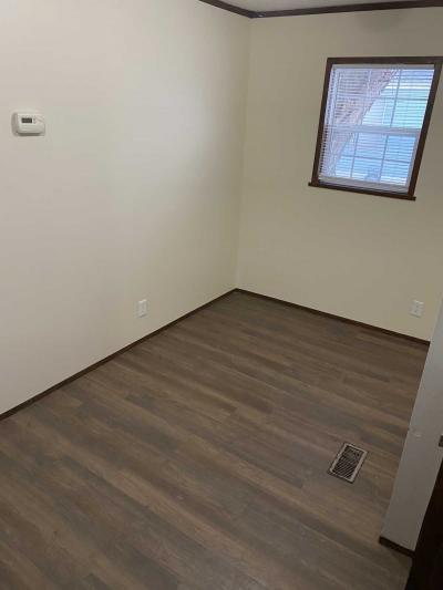 Photo 5 of 12 of home located at 1817 Aldrin Ct Milford, MI 48381