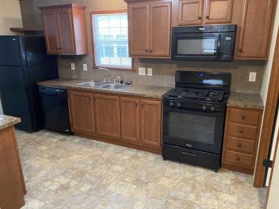 Photo 3 of 10 of home located at 1887 Stafford Ct Milford, MI 48381