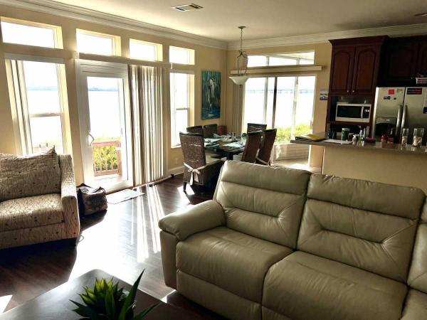 2006 Palm Harbor Lailani 3BD/2BA Manufactured Home