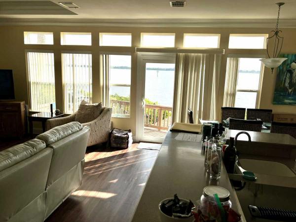 2006 Palm Harbor Lailani 3BD/2BA Manufactured Home