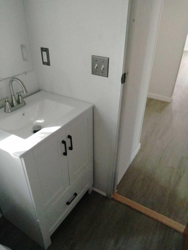 2000 PALM HARBOR HOMES 	RIVERBEND Mobile Home