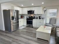 1986 SUNH Manufactured Home