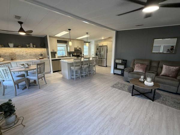 1987 SUNM Manufactured Home