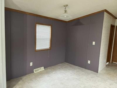 Photo 4 of 11 of home located at 646 Lafferty Rochester Hills, MI 48307